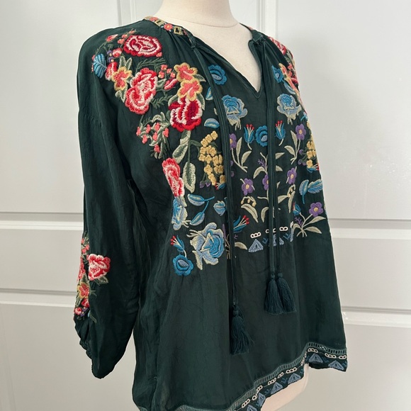 $365 JOHNNY WAS sz S Zadonia Embroidered Peasant Top Blouse Sold Out - Picture 9 of 13